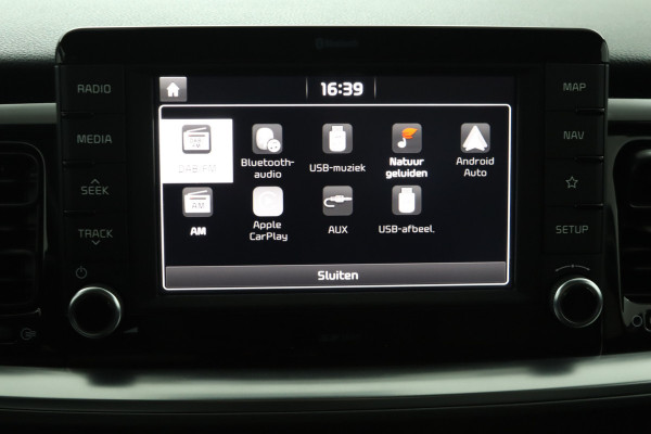 Kia Stonic 1.0 T-GDi DynamicLine - Cruise Control - Lichtmetalen Velgen - Navigatie - Apple/Android Carplay - Virena Zekerheidspakket €895,-