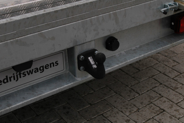 Iveco Daily - 35S18 3.0L 180pk Autotransporter - Geveerde Stoel - Lier - LED - Navi - ACC - Lane Assist - Faustmann Opbouw - Rijklaar