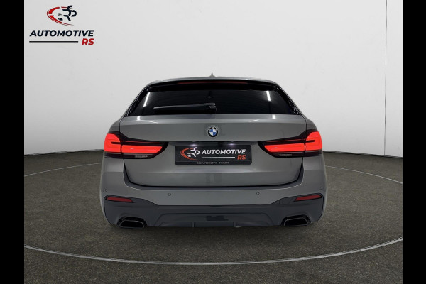 BMW 5 Serie Touring 520i Business Edition Plus M-pakket Hud Navi DAB Carplay Trekhaak Stoelverw. Memory Virtual Matrix ACC