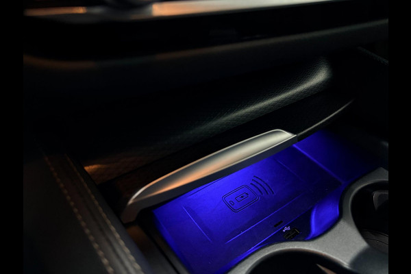 BMW 5 Serie Touring 520i Business Edition Plus M-pakket Hud Navi DAB Carplay Trekhaak Stoelverw. Memory Virtual Matrix ACC