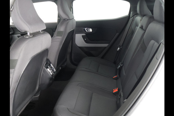 Polestar 2 LONG RANGE ACCU 90%! GARANTIE TOT 2032* RANGE 559 WLTP  NAVI.APPLE/ANDROID.CAMERA.BIJNA 2022.