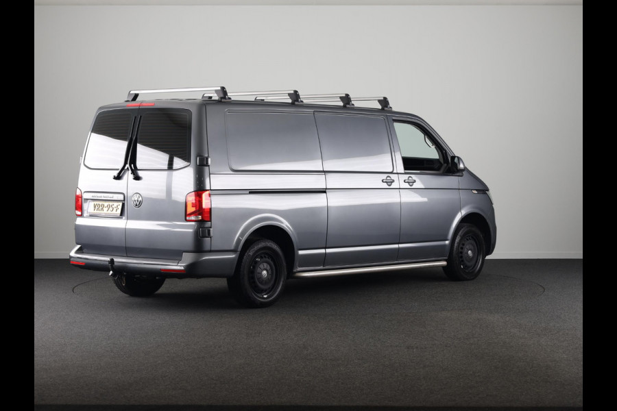 Volkswagen Transporter 2.0 TDI L2H1 28 Comfortline 110PK | Navigatie | Multifunctioneel stuurwiel | Trekhaak | Inrichting |