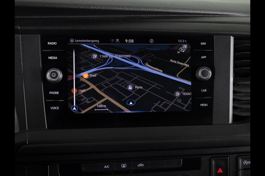 Volkswagen Transporter 2.0 TDI L2H1 28 Comfortline 110PK | Navigatie | Multifunctioneel stuurwiel | Trekhaak | Inrichting |