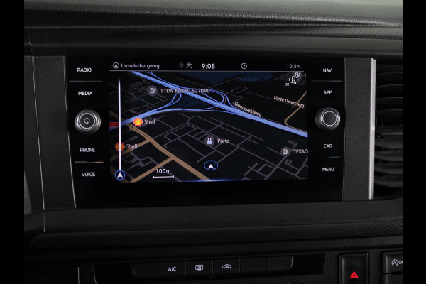 Volkswagen Transporter 2.0 TDI L2H1 28 Comfortline 110PK | Navigatie | Multifunctioneel stuurwiel | Trekhaak | Inrichting |