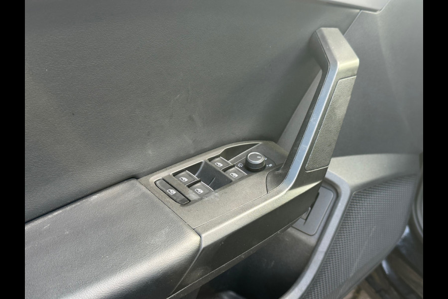 Seat Leon Sportstourer 1.0 eTSI FR Business Intense Virtual|Sfeer|Camer