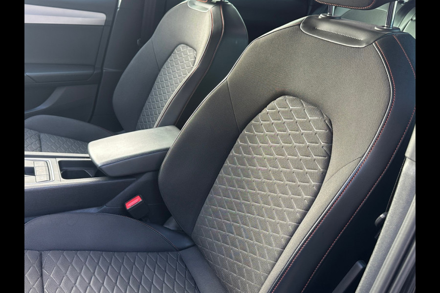 Seat Leon Sportstourer 1.0 eTSI FR Business Intense Virtual|Sfeer|Camer