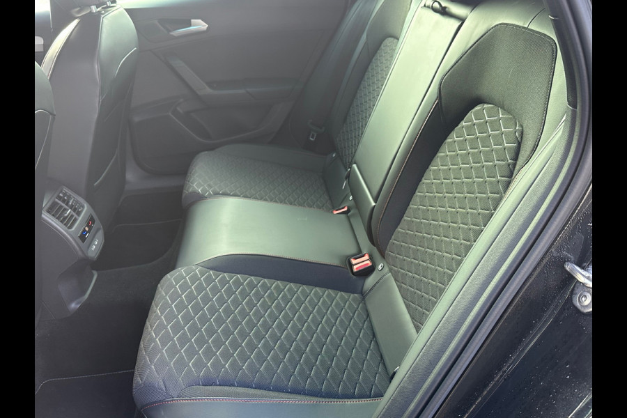 Seat Leon Sportstourer 1.0 eTSI FR Business Intense Virtual|Sfeer|Camer