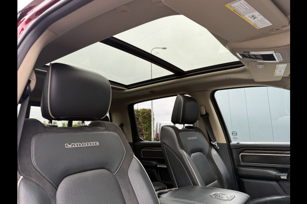 Dodge Ram 1500 5.7 V8 LARAMIE / LPG / TREKHAAK 3.5T / ADAPTIVE CRUISE / CAMERA / PANO / 12 INCH SCREEN / DELMONICO RED