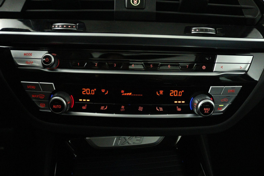 BMW iX3 High Executive 80 kWh (PANORAMADAK, STOELVERWARMING, CAMERA, CRUISE ADAPTIEF, ELEKTR STOELEN, DEALER ONDERHOUDEN)