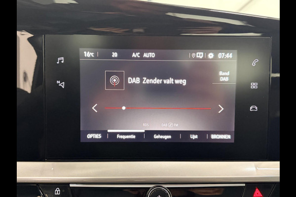 Opel Mokka 1.2 T Leder Navi Camera PDC Climate Stoelverwarm. Carplay Cruise BTW auto