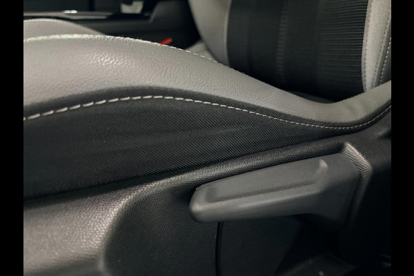 Opel Mokka 1.2 T Leder Navi Camera PDC Climate Stoelverwarm. Carplay Cruise BTW auto