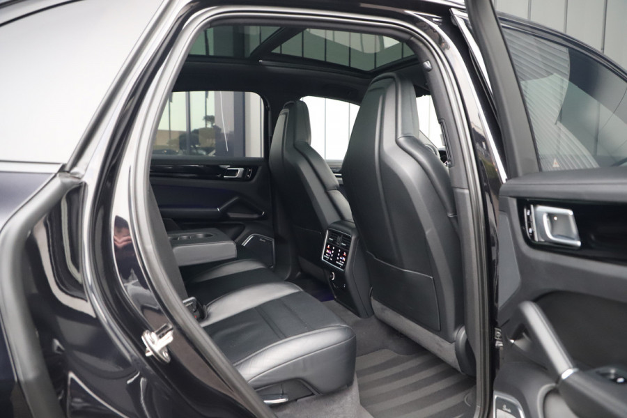 Porsche Cayenne 3.0 E-Hybrid Sport-design | 462PK | Luchtvering | Head-up | Burmester high-end | Sport-chrono | Memory | Stuurwielverw. | 16-Weg