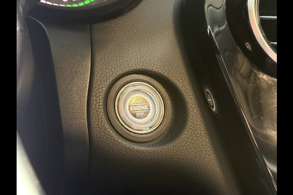 Mercedes-Benz GLC 200 Business Solution Limited | Panoramadak | Camera | Apple Carplay