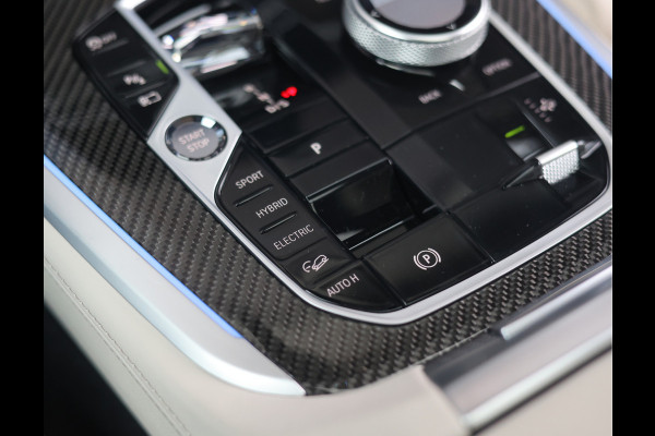 BMW X5 50e xDrive | Sky - Trekhaak - HUD - Massage - Bowers&Wilkins