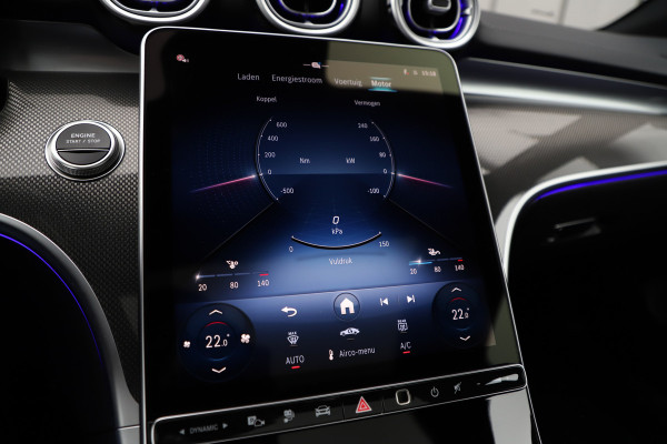 Mercedes-Benz CLE Coupé 300e AMG | 313PK | Pano | Head-up | Keyless-go | Burmester | Sfeerverlichting | Digital-light | Distronic | 2024.