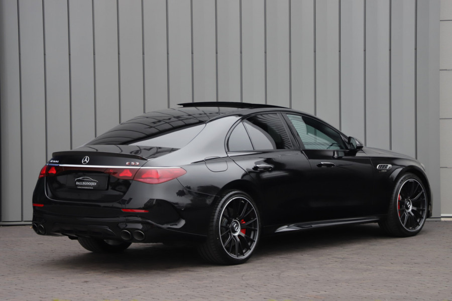 Mercedes-Benz E-Klasse AMG 53 4MATIC+ | 612PK | Achterasbesturing | Hyperscreen | Carbon | Head-up | Adapt. onderstel | Burmester 4D | Keyless-go | Dig