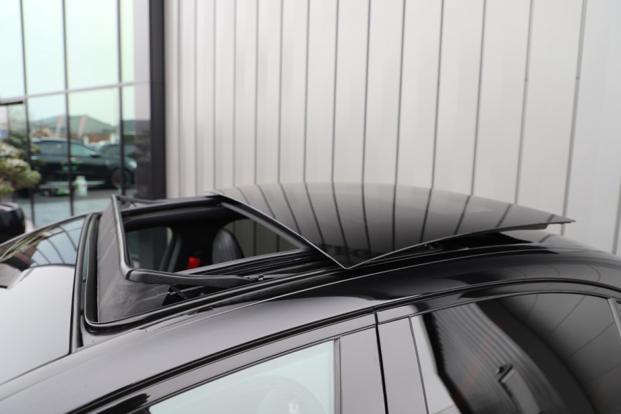 Mercedes-Benz E-Klasse AMG 53 4MATIC+ | 612PK | Achterasbesturing | Hyperscreen | Carbon | Head-up | Adapt. onderstel | Burmester 4D | Keyless-go | Dig