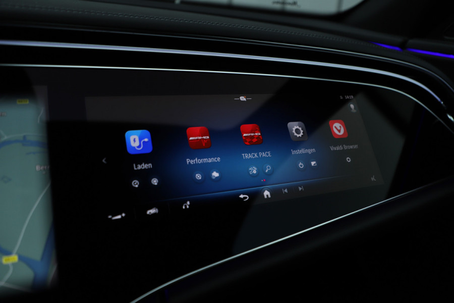 Mercedes-Benz E-Klasse AMG 53 4MATIC+ | 612PK | Achterasbesturing | Hyperscreen | Carbon | Head-up | Adapt. onderstel | Burmester 4D | Keyless-go | Dig