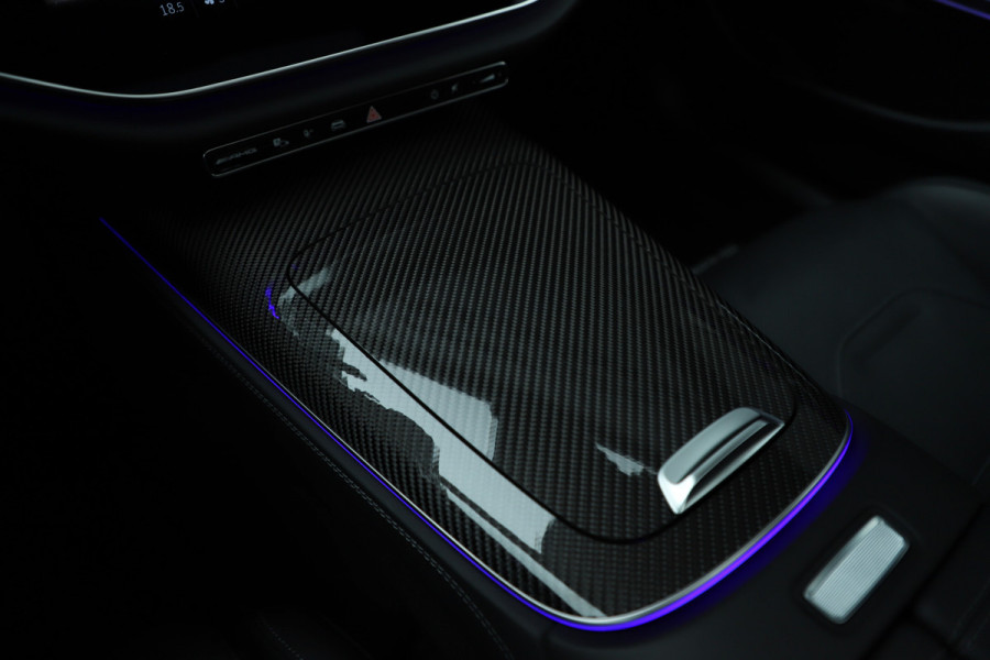 Mercedes-Benz E-Klasse AMG 53 4MATIC+ | 612PK | Achterasbesturing | Hyperscreen | Carbon | Head-up | Adapt. onderstel | Burmester 4D | Keyless-go | Dig