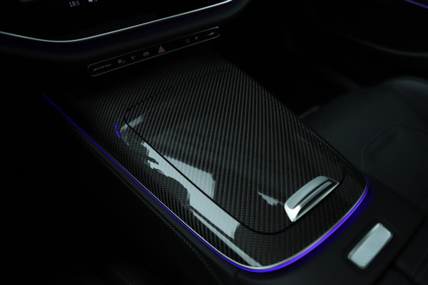 Mercedes-Benz E-Klasse AMG 53 4MATIC+ | 612PK | Achterasbesturing | Hyperscreen | Carbon | Head-up | Adapt. onderstel | Burmester 4D | Keyless-go | Dig