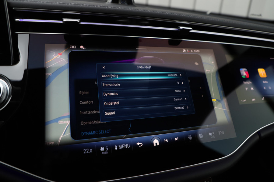 Mercedes-Benz E-Klasse AMG 53 4MATIC+ | 612PK | Achterasbesturing | Massage | Hyperscreen | Head-up | Adapt. onderstel | Keyless-go | Burmester 4D | Di