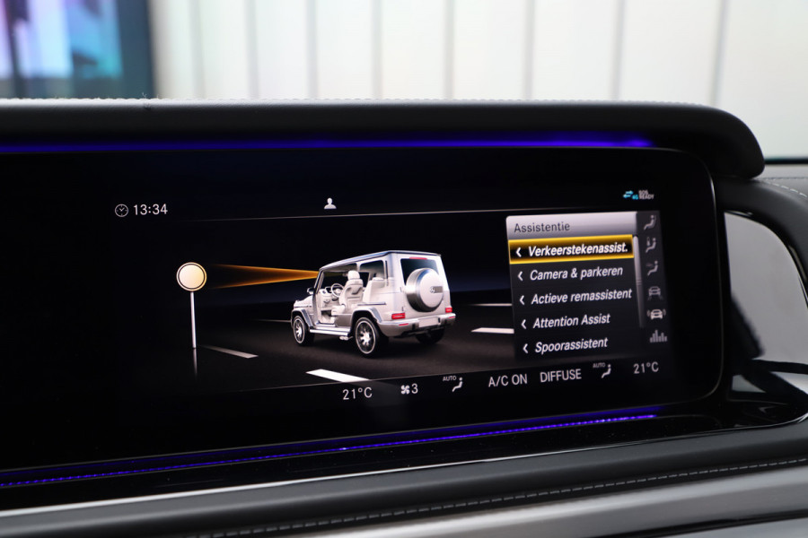 Mercedes-Benz G-Klasse 63 AMG | 585PK | Massage | PPF | Akrapovic | Burmester | Entertainment | Leder exclusief | Sfeerverlichting | Stoelkoeling | 202