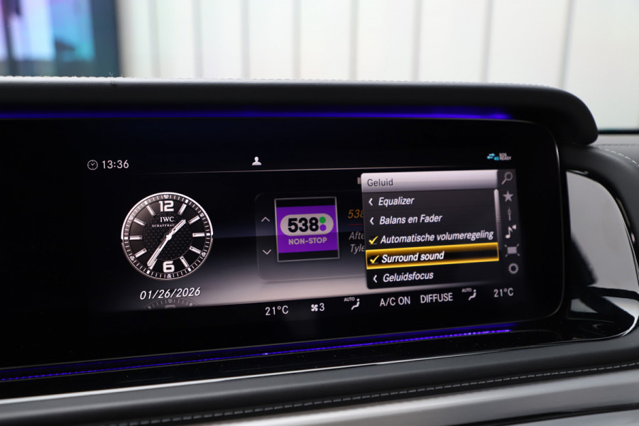 Mercedes-Benz G-Klasse 63 AMG | 585PK | Massage | PPF | Akrapovic | Burmester | Entertainment | Leder exclusief | Sfeerverlichting | Stoelkoeling | 202