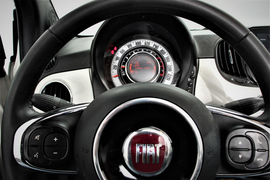 Fiat 500C 1.2 Automaat Lounge | Cruise Control | Navigatie | Airco | Parkeersensoren Achter | Lichtmetalen Velgen |