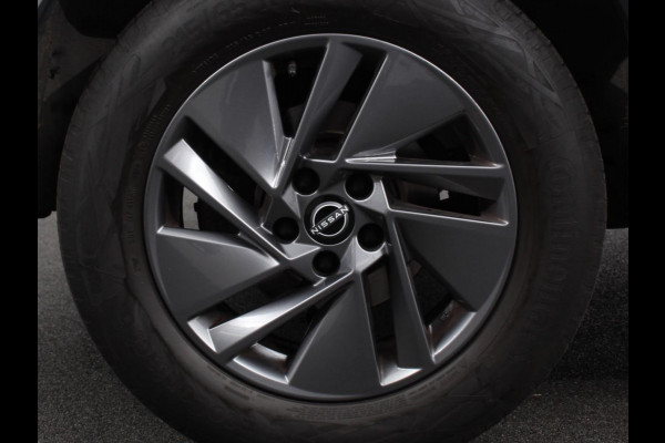 Nissan QASHQAI 1.3 MHEV Xtronic Acenta Navigatie Apple Carplay/Andoid Auto Parkeersensor achter Camera Adaptive Cruise Control Blind Spot Assist Stuur- en stoelverwarming Ledverlichting Climatronic