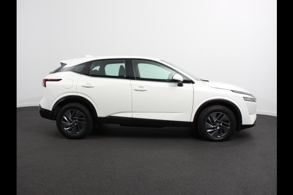 Nissan QASHQAI 1.3 MHEV Xtronic Acenta Navigatie Apple Carplay/Andoid Auto Parkeersensor achter Camera Adaptive Cruise Control Blind Spot Assist Stuur- en stoelverwarming Ledverlichting Climatronic