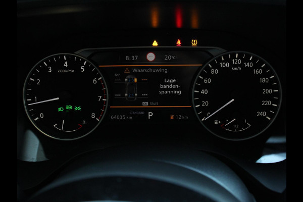 Nissan QASHQAI 1.3 MHEV Xtronic Acenta Navigatie Apple Carplay/Andoid Auto Parkeersensor achter Camera Adaptive Cruise Control Blind Spot Assist Stuur- en stoelverwarming Ledverlichting Climatronic