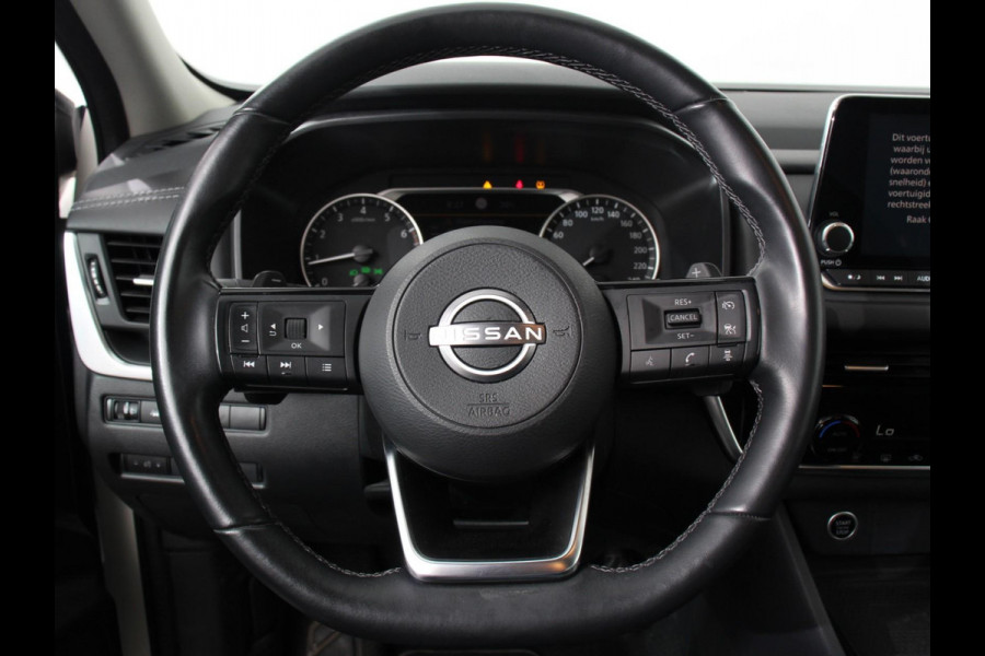 Nissan QASHQAI 1.3 MHEV Xtronic Acenta Navigatie Apple Carplay/Andoid Auto Parkeersensor achter Camera Adaptive Cruise Control Blind Spot Assist Stuur- en stoelverwarming Ledverlichting Climatronic