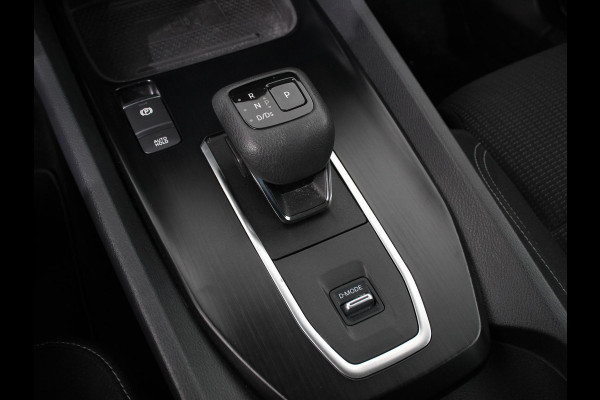 Nissan QASHQAI 1.3 MHEV Xtronic Acenta Navigatie Apple Carplay/Andoid Auto Parkeersensor achter Camera Adaptive Cruise Control Blind Spot Assist Stuur- en stoelverwarming Ledverlichting Climatronic