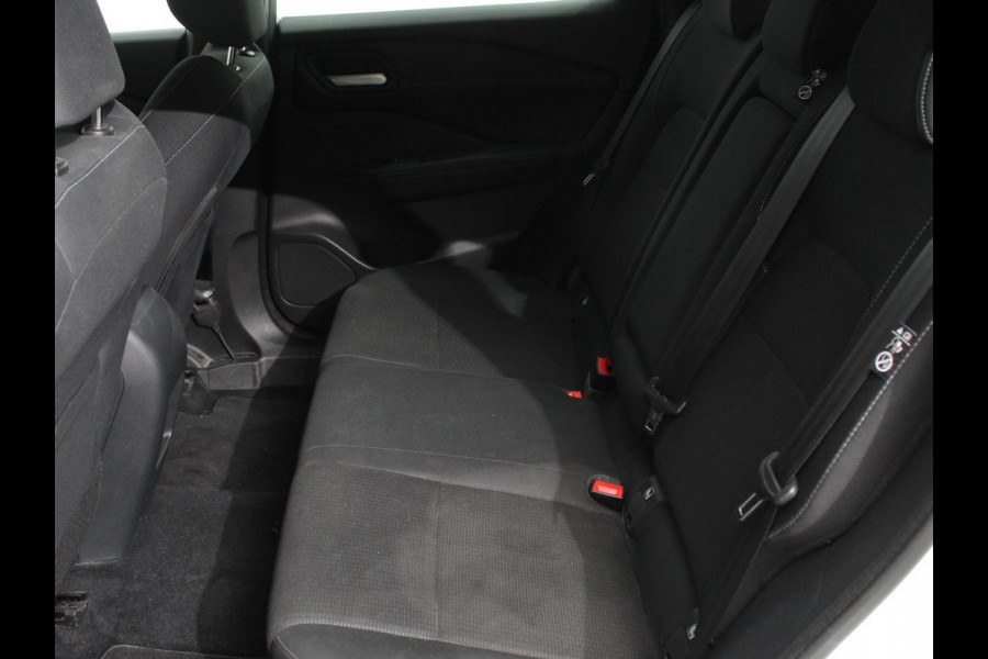 Nissan QASHQAI 1.3 MHEV Xtronic Acenta Navigatie Apple Carplay/Andoid Auto Parkeersensor achter Camera Adaptive Cruise Control Blind Spot Assist Stuur- en stoelverwarming Ledverlichting Climatronic