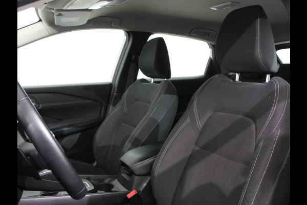 Nissan QASHQAI 1.3 MHEV Xtronic Acenta Navigatie Apple Carplay/Andoid Auto Parkeersensor achter Camera Adaptive Cruise Control Blind Spot Assist Stuur- en stoelverwarming Ledverlichting Climatronic