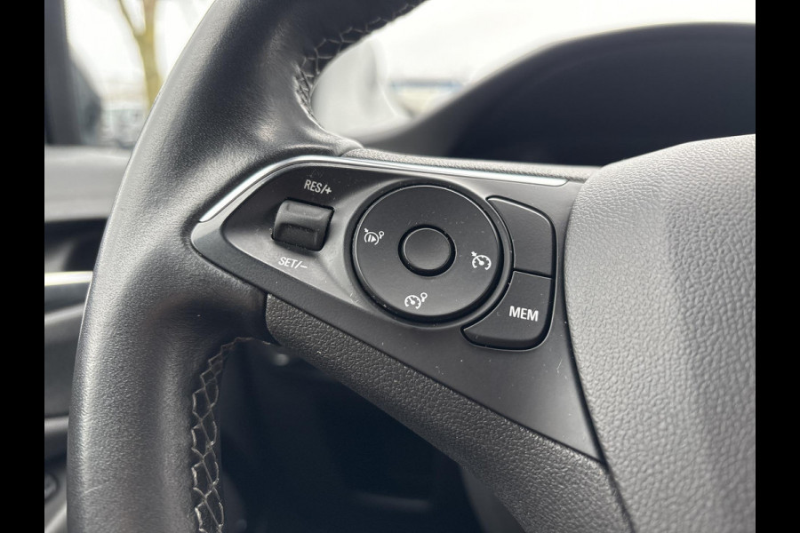 Opel Crossland X 1.2 Turbo 120 Jaar Edition | Trekhaak | All-season banden
