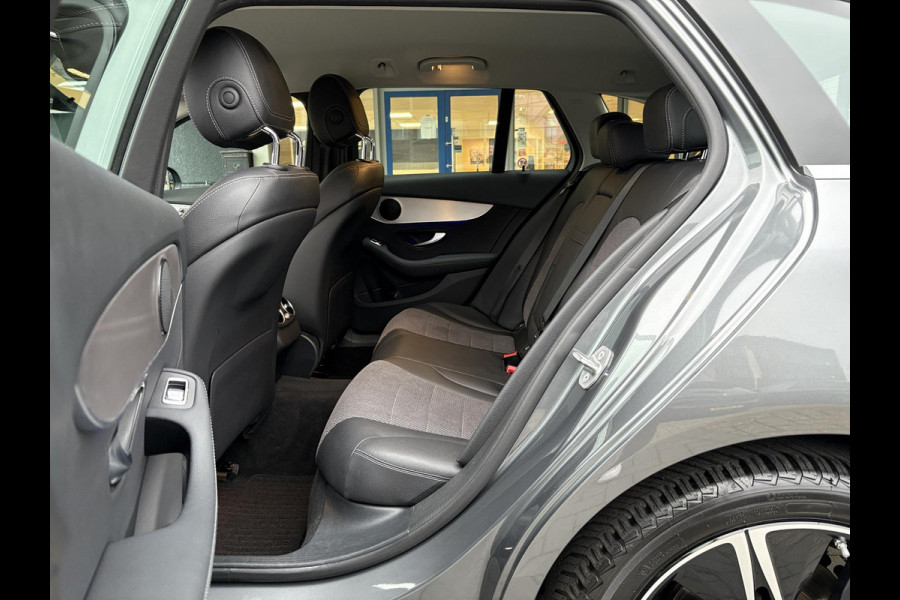 Mercedes-Benz C-Klasse Estate 300 e Avantgarde 320pk PHEV | Trekhaak | Adaptive cruise control | Stoelverwarming | Dodehoeksensoren | Elektrische stoelen met geheugenfunctie | Head up Display |
