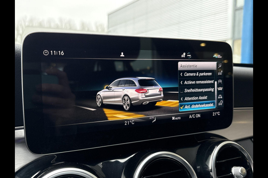Mercedes-Benz C-Klasse Estate 300 e Avantgarde 320pk PHEV | Trekhaak | Adaptive cruise control | Stoelverwarming | Dodehoeksensoren | Elektrische stoelen met geheugenfunctie | Head up Display |