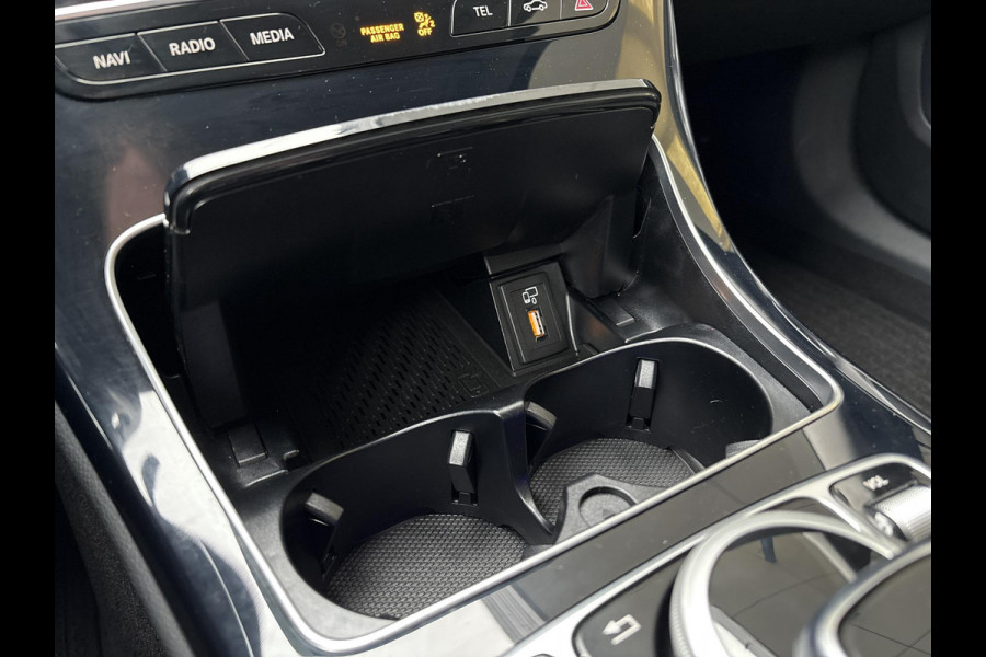 Mercedes-Benz C-Klasse Estate 300 e Avantgarde 320pk PHEV | Trekhaak | Adaptive cruise control | Stoelverwarming | Dodehoeksensoren | Elektrische stoelen met geheugenfunctie | Head up Display |
