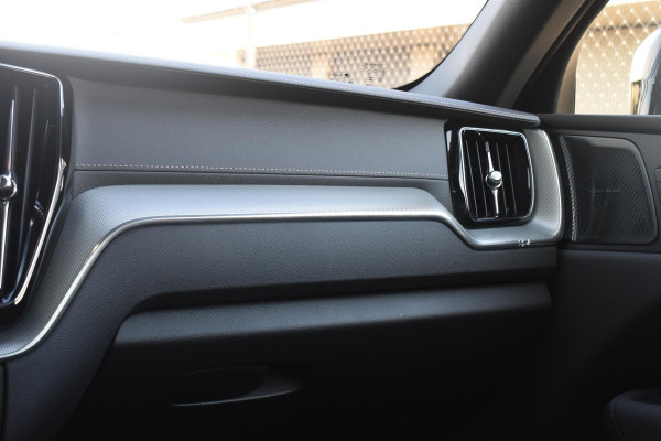 Volvo XC60 T6 350PK Plug-in hybrid Plus Black Edition