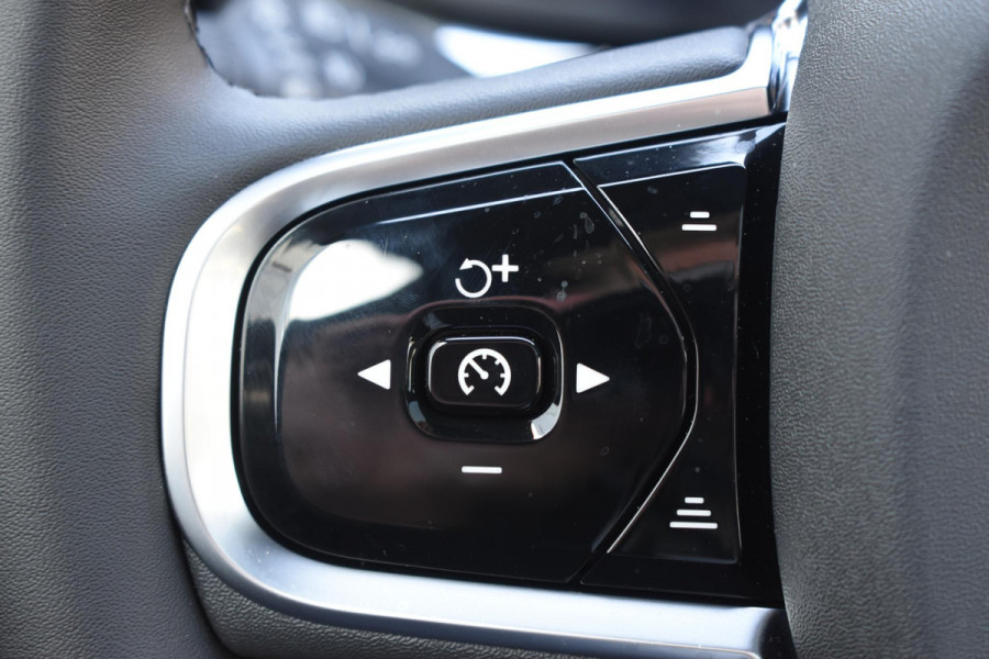 Volvo XC60 T6 350PK Plug-in hybrid Plus Black Edition