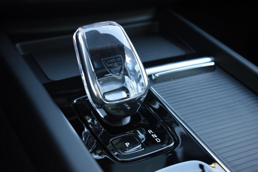 Volvo XC60 T6 350PK Plug-in hybrid Plus Black Edition