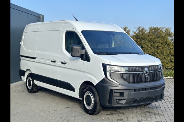 Renault Master T35 2.0 dCi 130 PK + PAKKET / L2H2 / NIEUW !! BPM VRIJ / TREKHAAK / CAMERA / CRUISE / AIRCO / APPLE CARPLAY / ANDROID AUTO