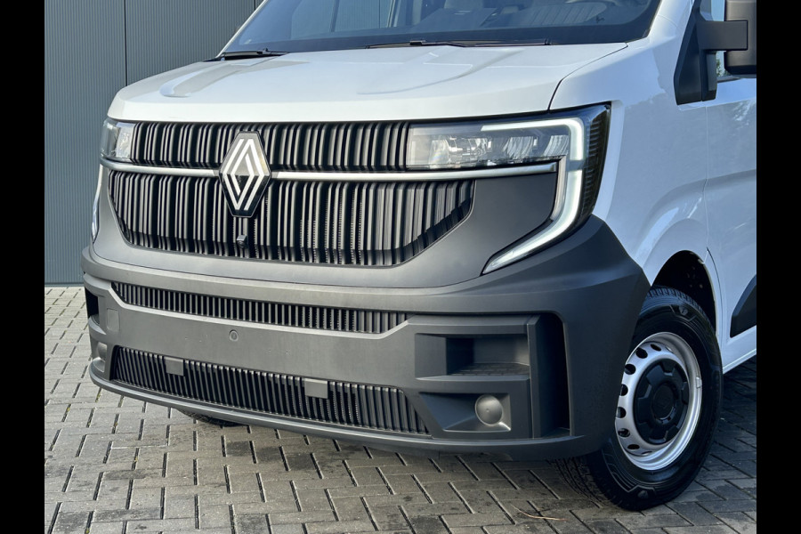 Renault Master T35 2.0 dCi 130 PK + PAKKET / L2H2 / NIEUW !! BPM VRIJ / TREKHAAK / CAMERA / CRUISE / AIRCO / APPLE CARPLAY / ANDROID AUTO