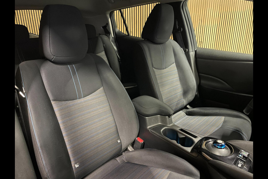 Nissan Leaf N-Connecta 40 kWh|94%SOH|270 WLTP|360-CAMERA|APPLE CARPLAY|STUUR+STOELVERW VOOR+ACHTER|ACC|NAVIGATIE|NL-AUTO|NAP|MARGE