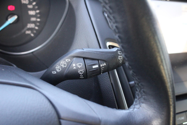 Ford FOCUS Wagon 1.0 Lease Edition | Trekhaak | Stoelverwarming | Airco | Cruise Control | Navigatie | CarPlay |