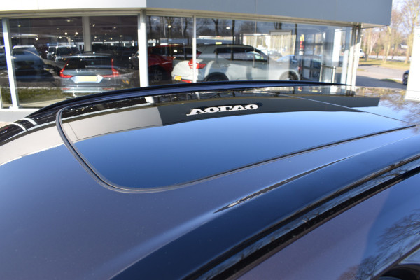 Volvo XC60 T6 350PK Plug-in hybrid AWD Plus Dark | 21" LMV | Luchtvering | H&K | Panodak | Contour stoelen | 360 Canera