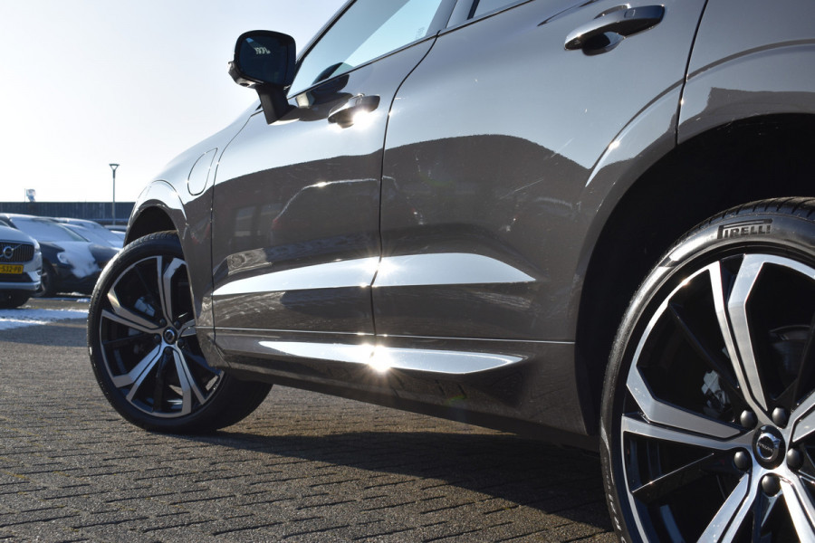 Volvo XC60 T6 350PK Plug-in hybrid AWD Plus Dark | 21" LMV | Luchtvering | H&K | Panodak | Contour stoelen | 360 Canera