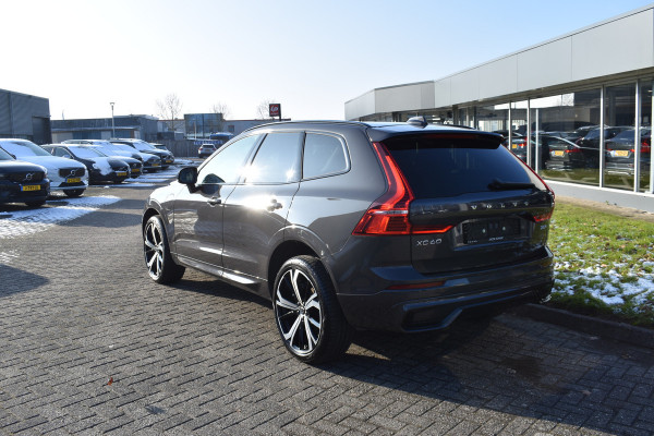 Volvo XC60 T6 350PK Plug-in hybrid AWD Plus Dark | 21" LMV | Luchtvering | H&K | Panodak | Contour stoelen | 360 Canera
