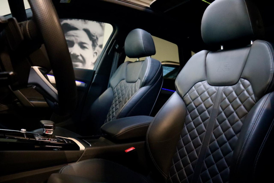 Audi Q5 55 TFSI e S edition Competition Full Options